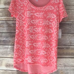 Lularoe classic tee